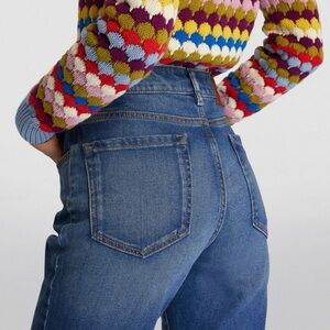 Weekend Max Mara Straight and Slim Jeans in Medium Blue Denim Wash size US 2